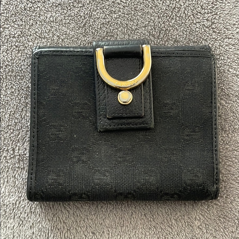 Gucci Authentic Womens Wallet